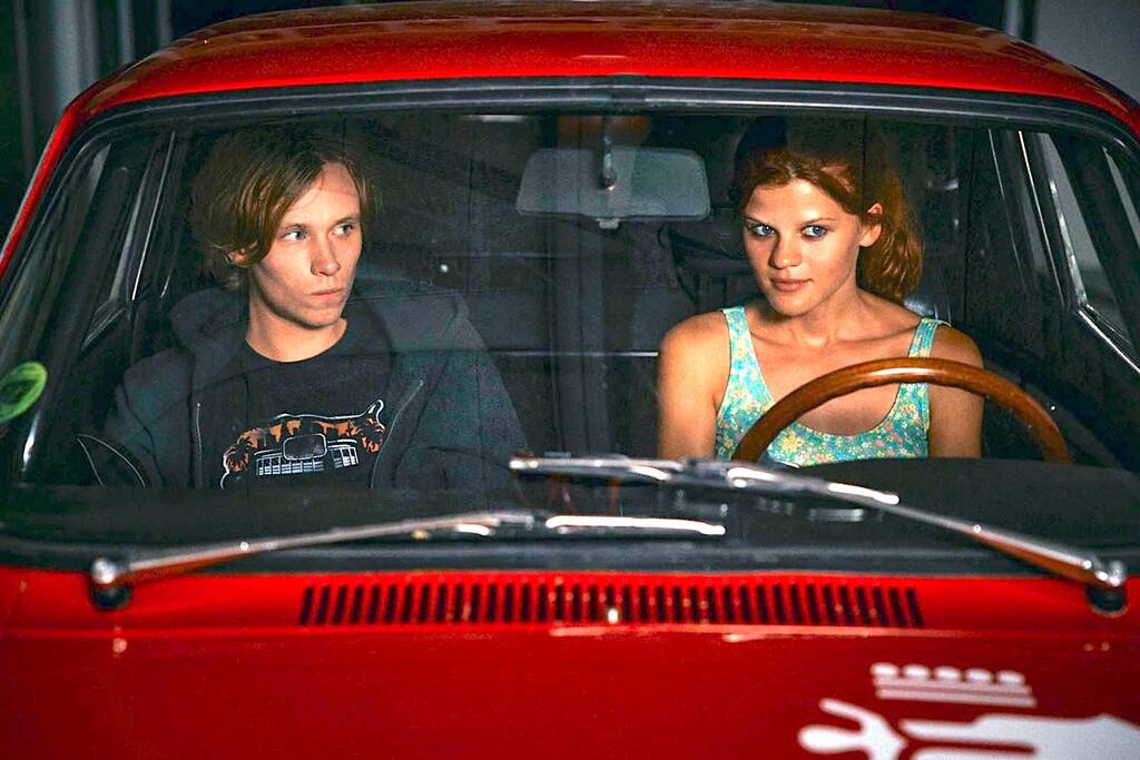 En Attendant la nuit : Mathias Legoût Hammond et Céleste Brunquell